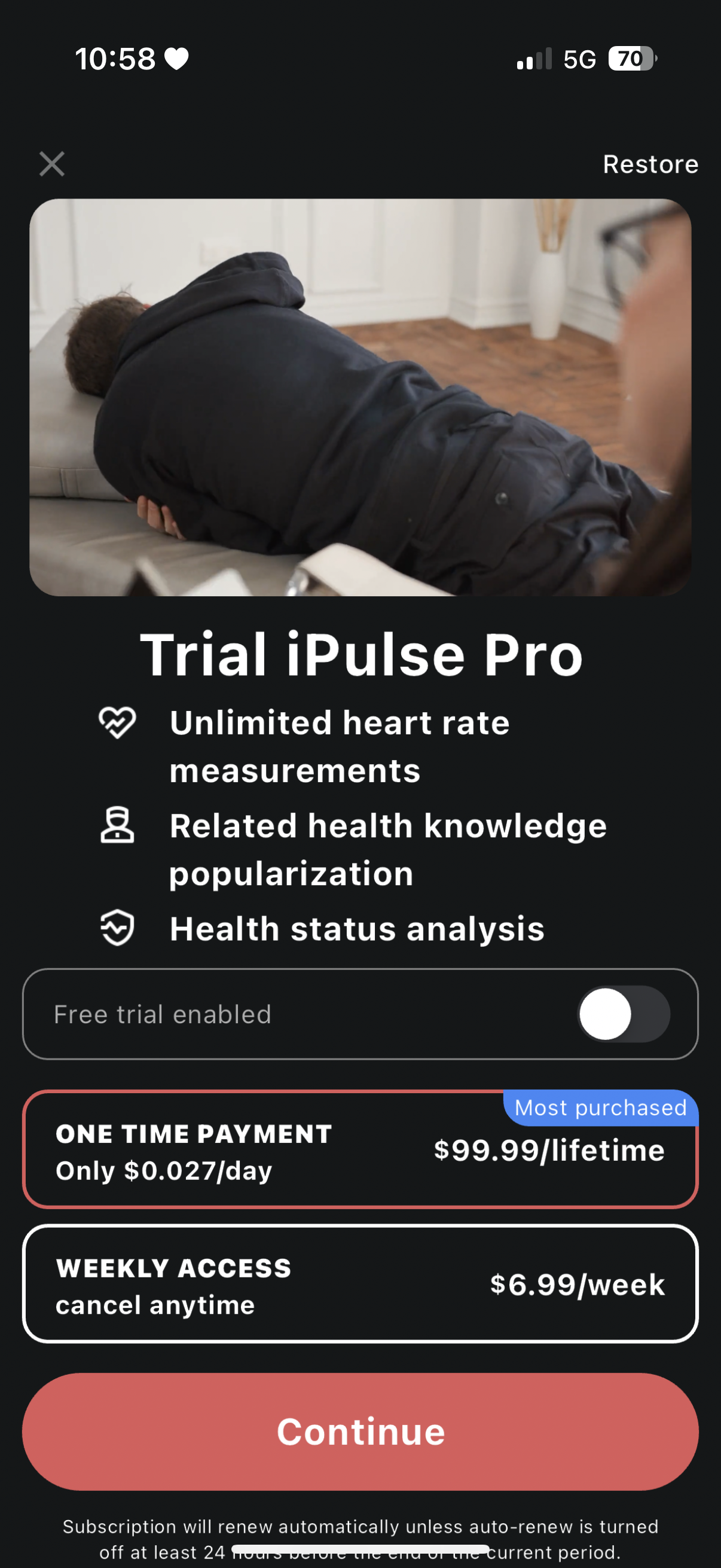 iPulse paywall with lifetime and weekly pricing options